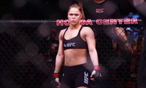 Легендарните воинки се враќаат, Ронда Раузи и Џина Карано се согласија да се борат во мај