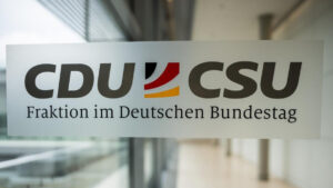 Харт: Берлин е против територијални компромиси во Украина