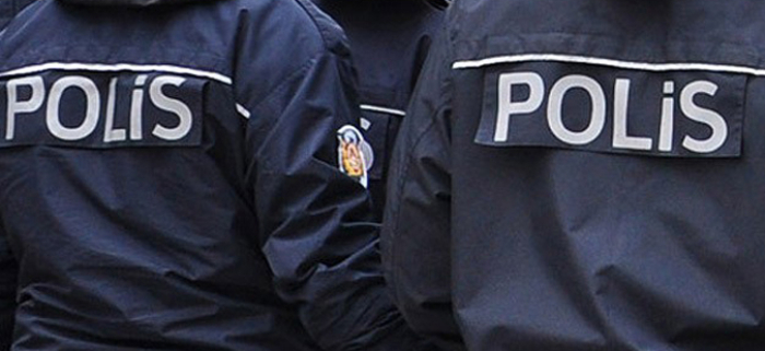 Турски воен авион се урна на автопатот Измир-Истанбул, загина пилотот