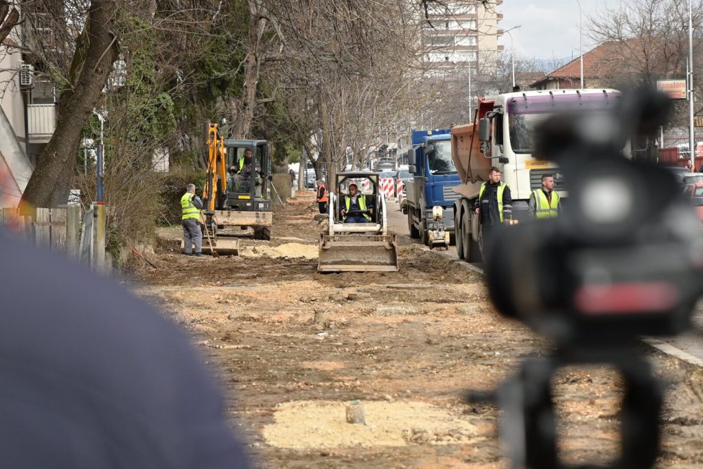 Ѓорѓиевски: Започна реконструкцијата на улицата ,,Лазар Трповски” во Чаир