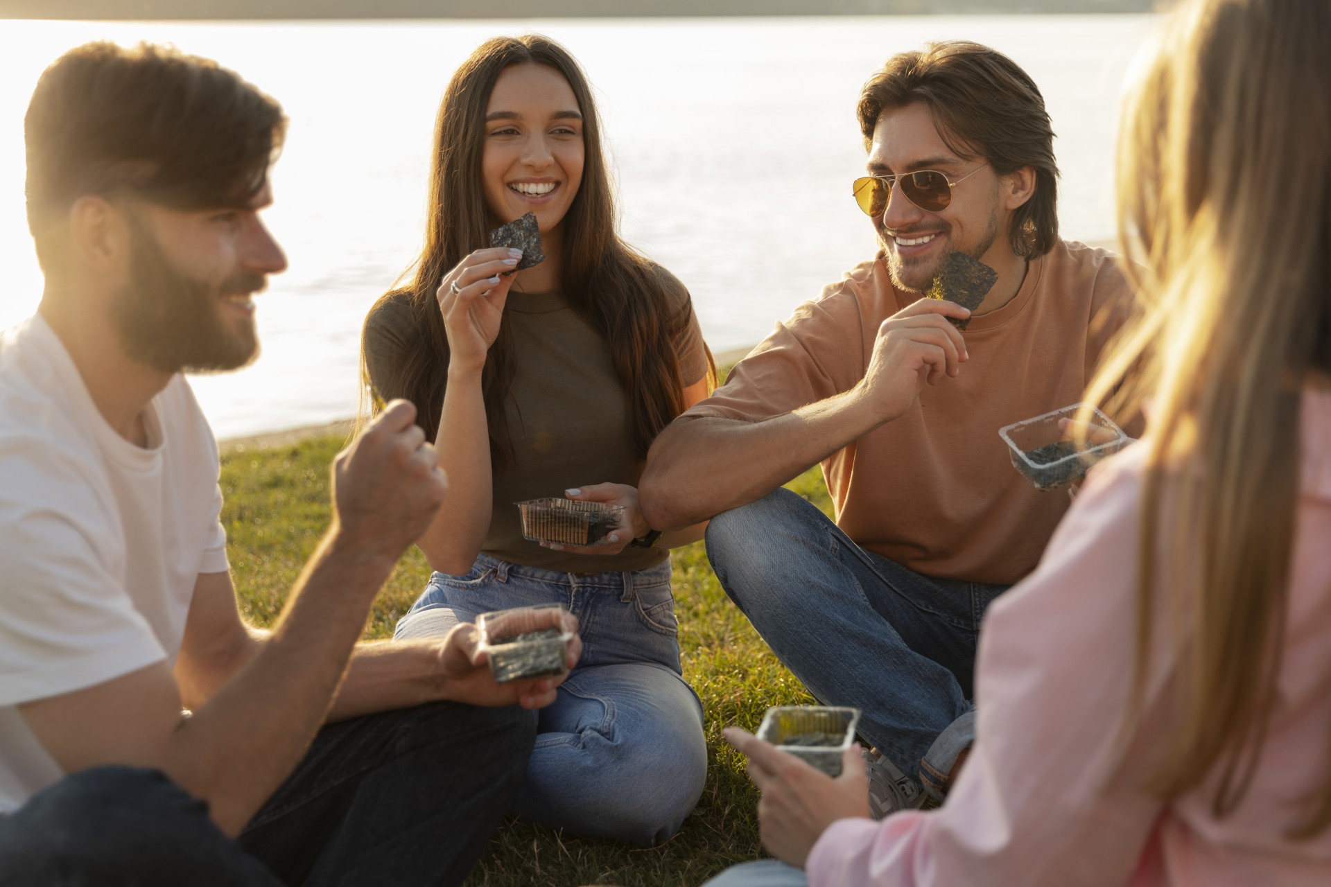 „Ин“ е да си офлајн: Младите сѐ  повеќе ги бришат социјалните мрежи