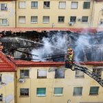 Петмина загинаа во пожар во зграда кај Барселона, прогласена тридневна жалост