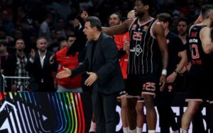 Хаос во Израел – Сопственикот на Хапоел суспендиран и лут на своите играчи