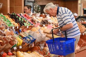 Ристески: Новата државна кошничка ќе биде за 10% пониска, се чека „амин“ од синдикатите