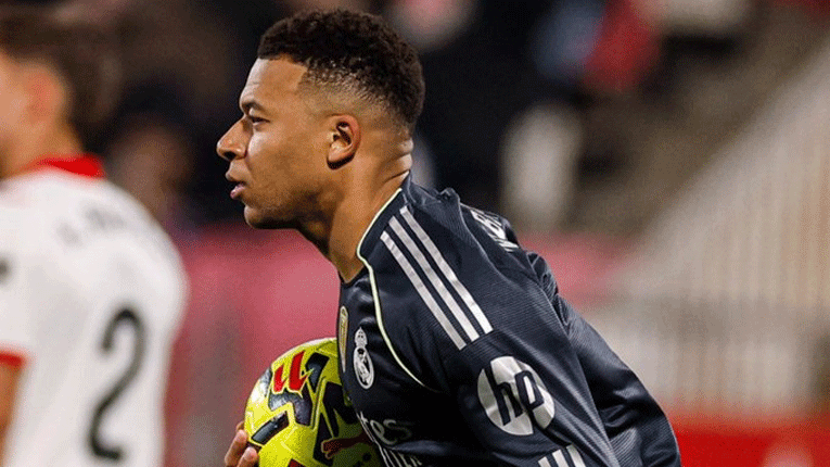 Мбапе ќе паузира две недели, но ќе биде подготвен за двобојот со Сити во ЛШ