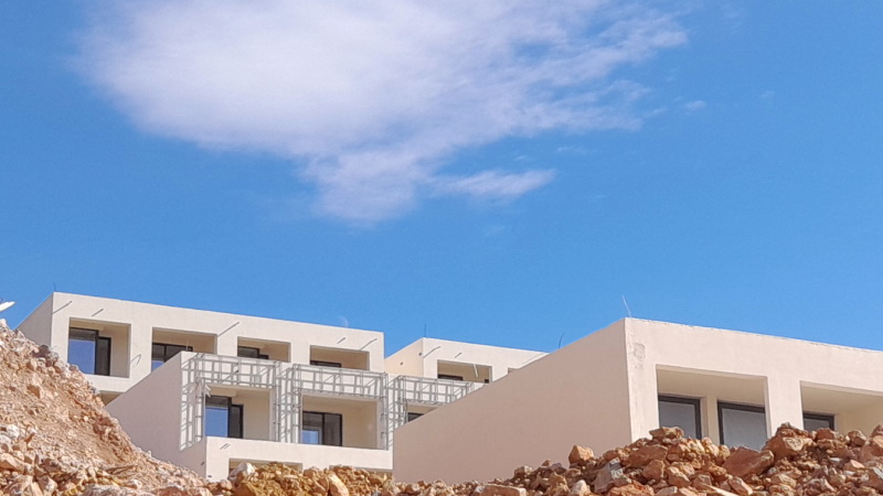 Државата и Општината да не дозволуваат градби во Охрид кои не се во согласност со Планот за управување, бараат од Охрид СОС