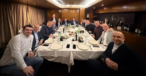 Претседателот Стефанов на средба со ЕХФ за нови идеи за регионалниот ракомет