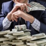 Богатите не ја чувствуваат кризата – купуваат луксуз, не прашуваат за цена