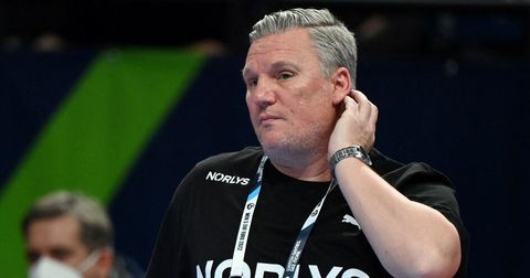 Зошто Данците го исвиркаа селекторот кој ја освои европската титула?