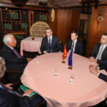 Македонија е посветена на европската интеграција, но без билатерални условувања, истакна Мицкоски на средбата со Кошта