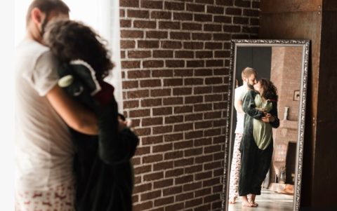 Ова прашање до вашиот партнер може да ви ја подобри љубовната врска