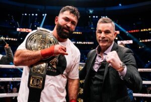 Конор Мек Грегор за Андреј Арловски: Да го наречеме херој е малку!