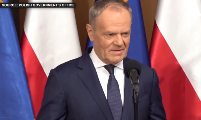 ТУСК: Во свет каде секој може да се купи, секого можат и да продадат