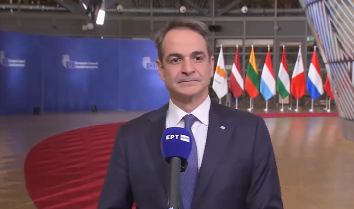 Мицотакис најави ново зголемување на минималната плата во Грција