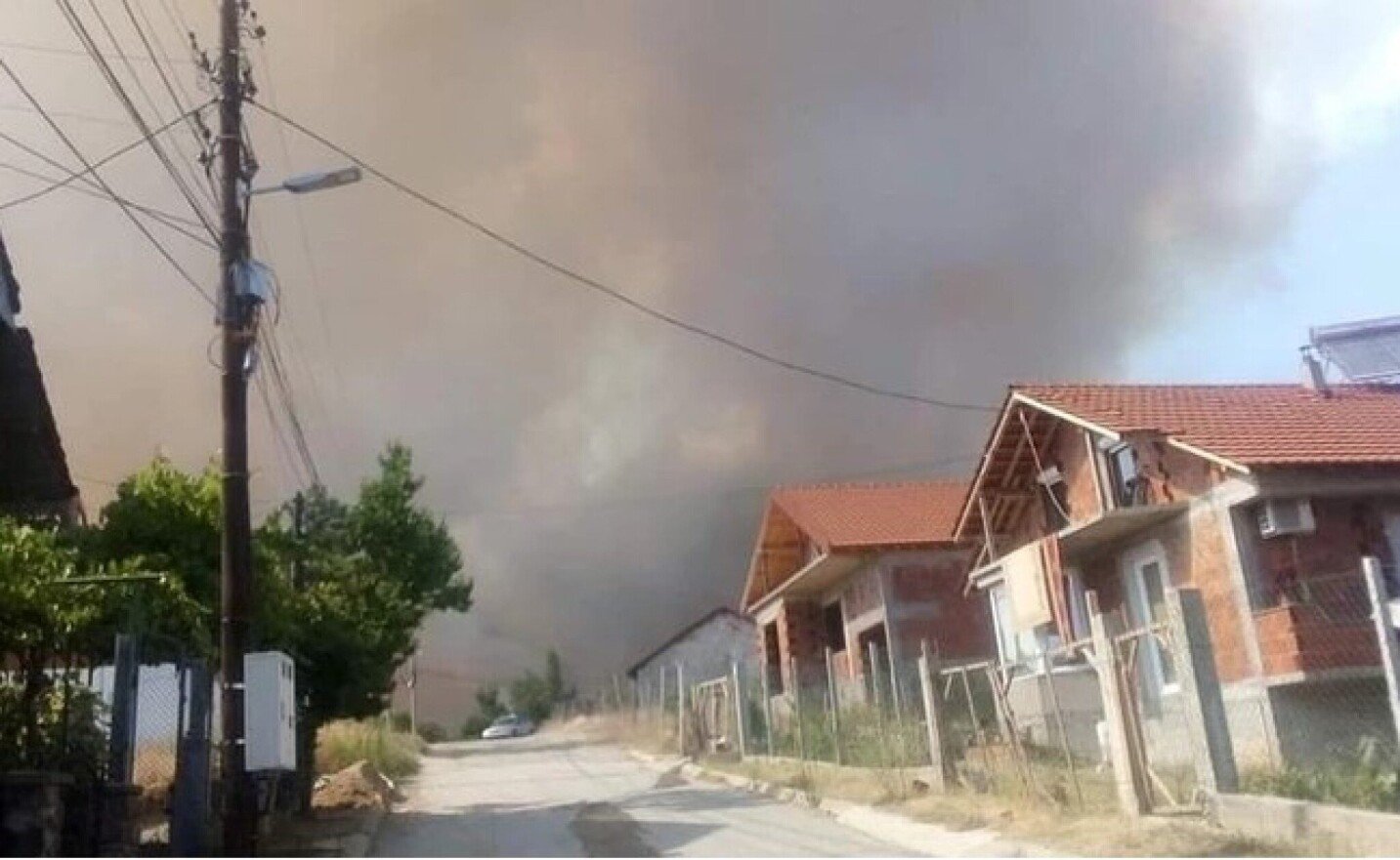 Пожар во куќа во Кочани, изгоре куќа