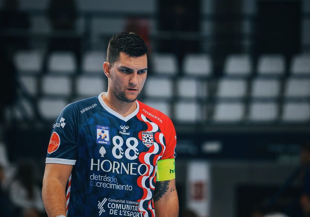 Петка за Димитриевски во рекордот на Барса!