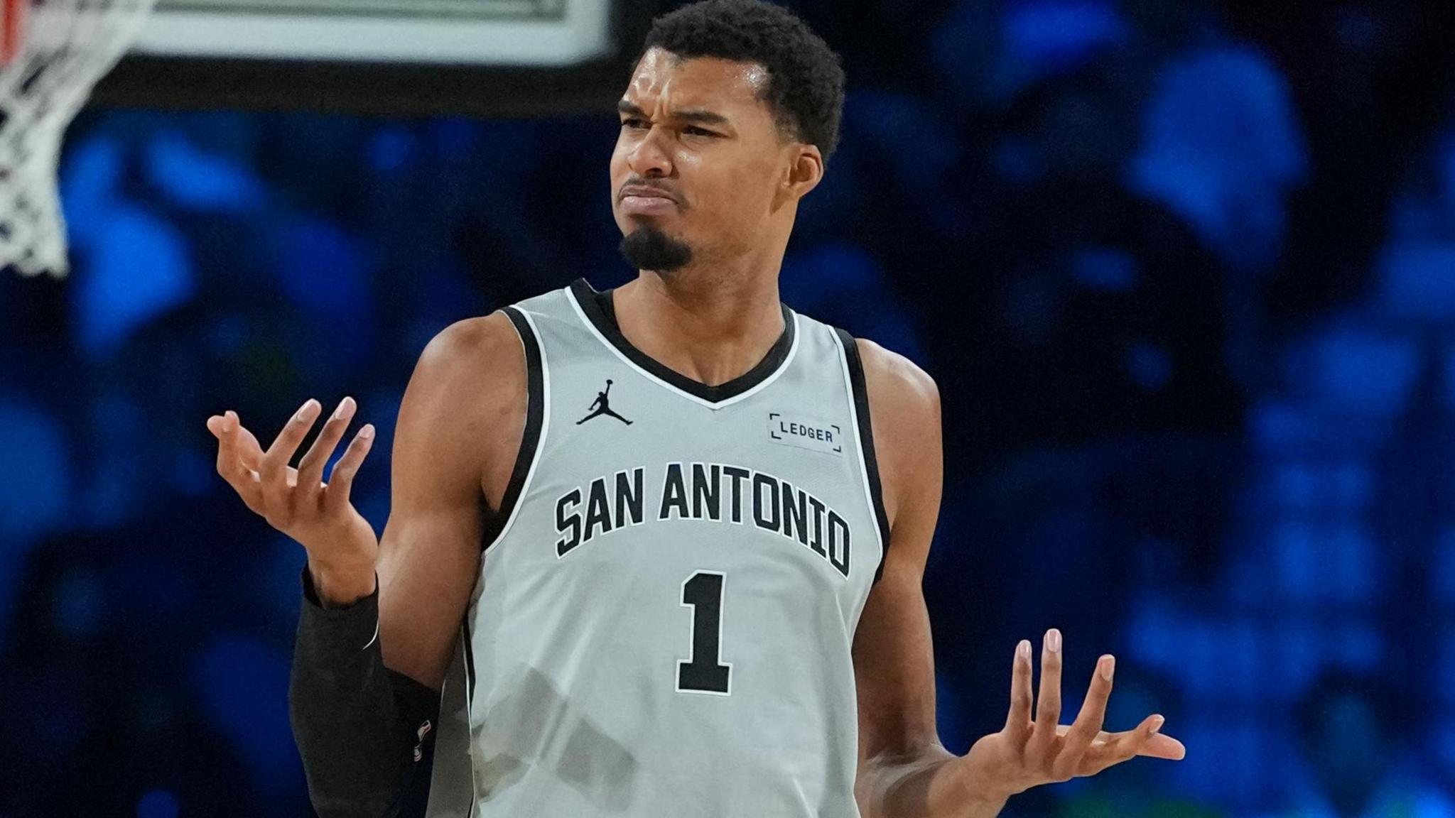 Вембањама блескаше во триумфот против ЛА лејкерс