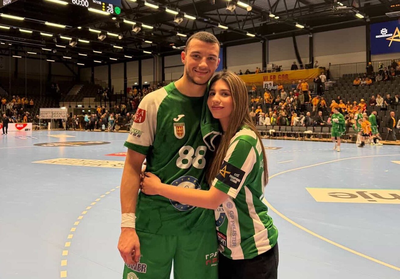 Љубовта цвета – понежната половина на трибини, најгласна поддршка за Атанасијевиќ и пелистерци!