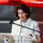 Силјановска-Давкова го пречекува Бегај со највисоки државни и воени почести