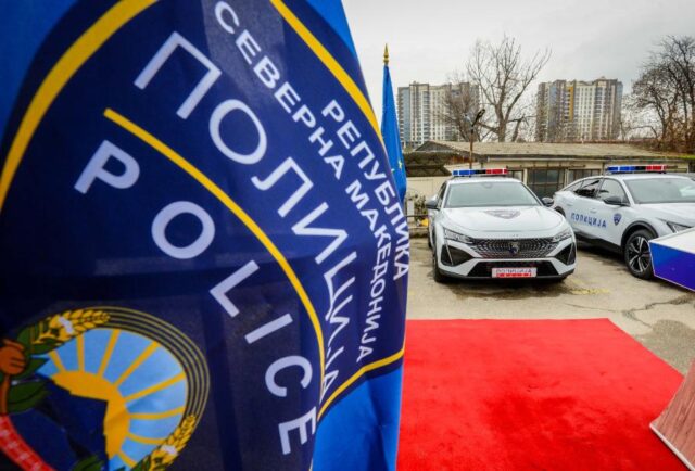 МВР: Кај правно лице пронајдени и одземени околу девет тони марихуана и над 1.300 шишиња произведено масло од канабис