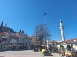 Министри и градоначалници ќе го убедуваат УНЕСКО да не го стави Охрид на листата на наследство во опасност