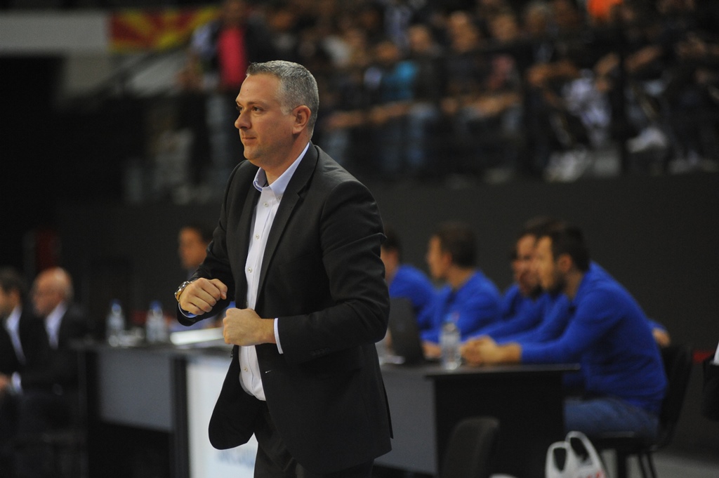 Емил Рајковиќ замина од Тофаш