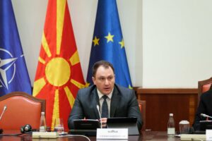 Андоновски: Македонија прави системски чекори за употреба на ВИ во јавната администрација