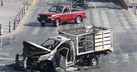 Воената состојба во Мексико создава големи грижи за мундијалските мечеви