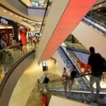 Модерни робови без синџири – судбината на вработените во трговските центри