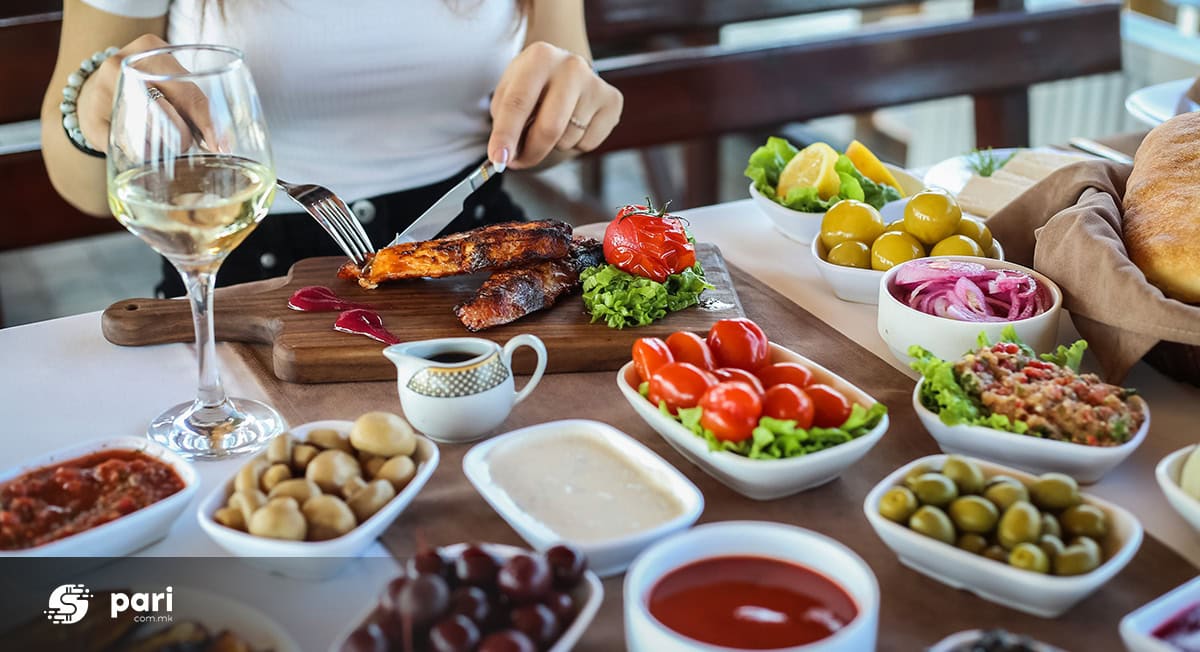 Цените на алкохолот и храната го диктираат растот – Угостителството поскапо за 3,4 насто