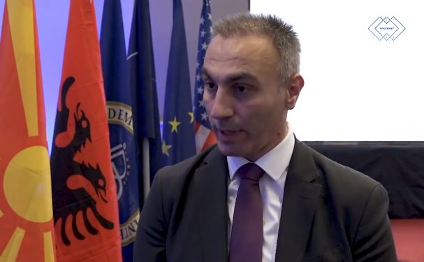 Груби не може да се спаси како останатите функционери со застарување на казната, зошто се врати?