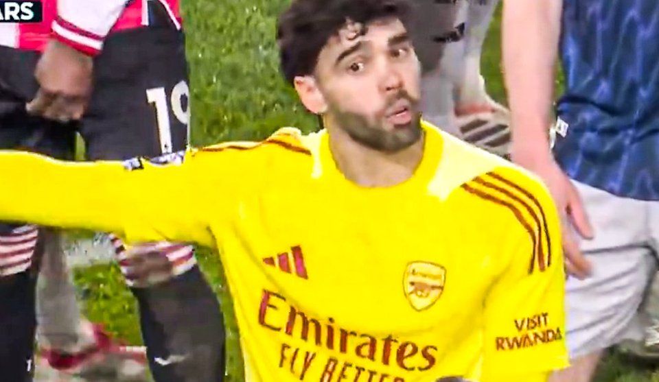 Какво време дојде: Раја се жалеше за корнер тактиката на Брентфорд! (ВИДЕО)