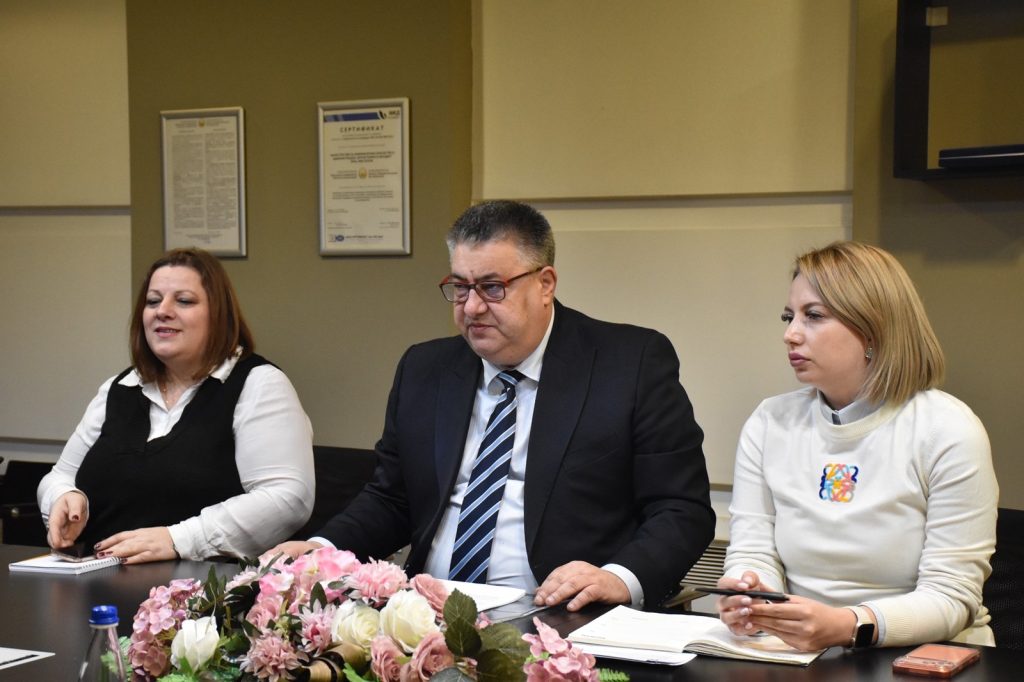 Во подготовка закон за високите раководители во управата – професионализација наместо партизација