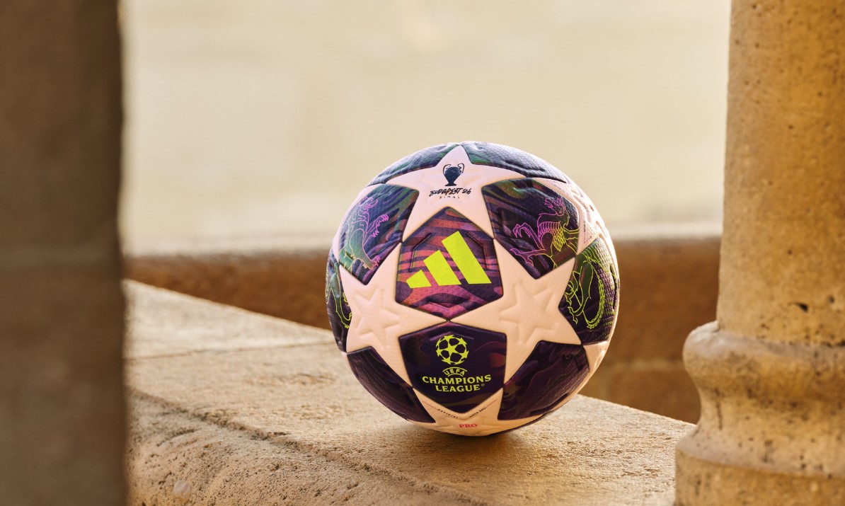 Сама менува бои – УЕФА ја претстави новата топка за Лигата на шампионите (ФОТО)