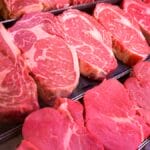 Под лупа на потрошувачот: колку вода има во килограм месо