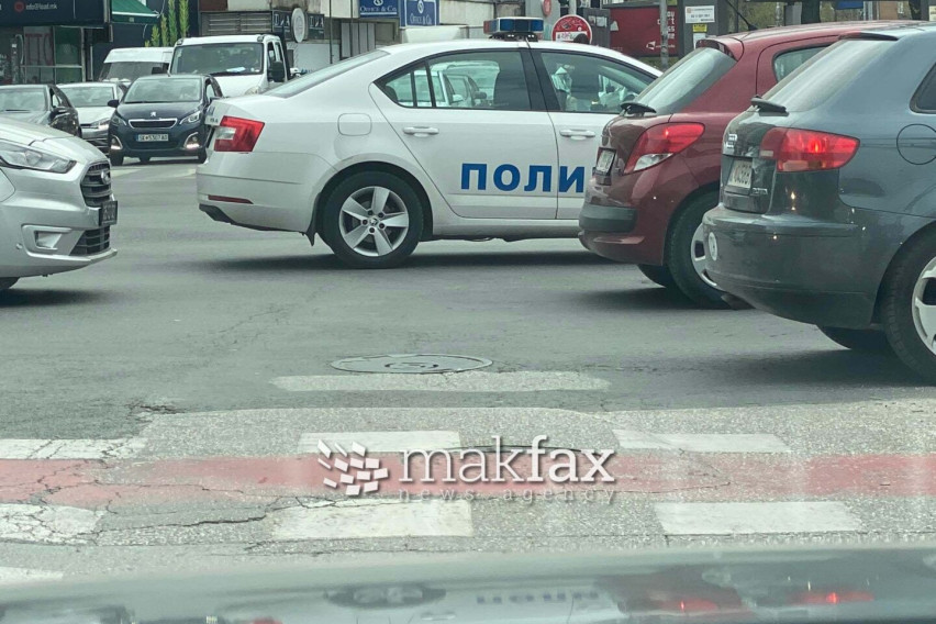 Судир меѓу „мерцедес“ и мопед на Партизанска, тешко повреден 17-годишник