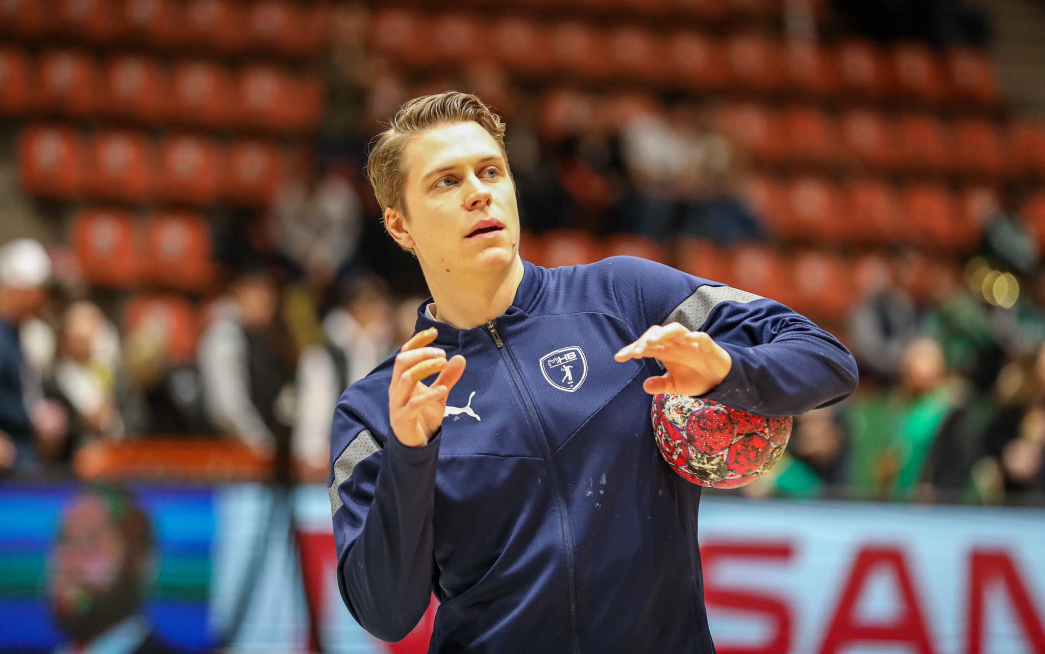 ТРАНСФЕР МАРКЕТ: Порто купи десен бек, Пелас оди во ГОГ Гудме, Иванчок во Дижон