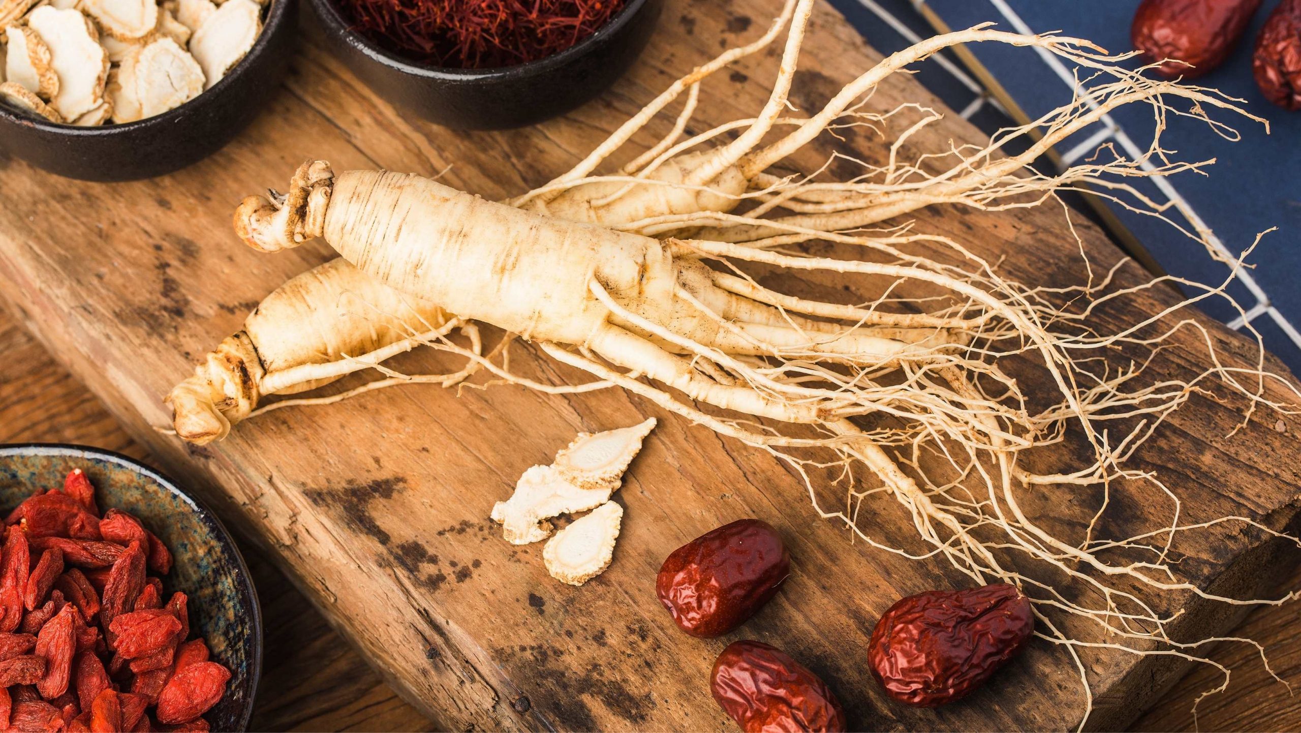 Страдате од ХРОНИЧЕН замор? Можеби ЖЕНШЕН е решението!