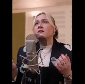 Пред крајот на снимањето на новиот албум, Миа Перевска ни подари еден магичен музички момент