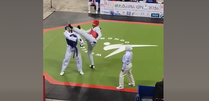 Дејан немаше милост, со еден потег го прати противникот „на спиење“ (Видео)