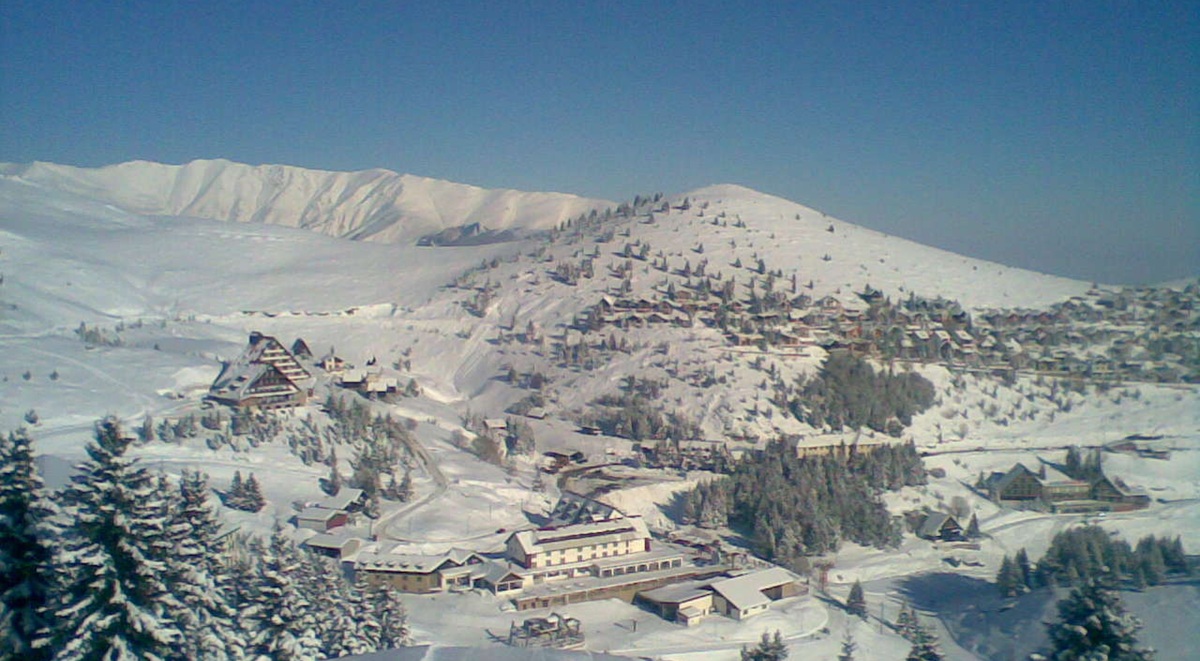 Ученици на екскурзија се обиделе да го ограбат манастирот „Св. Наум“на Попова Шапка