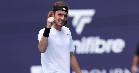 Циципас го изненади Медведев за четвртфинале на турнирот во Доха