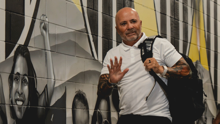 Сампаоли пак е без работа, но отпуштањата во кариерата му донесоа 21 милион долари