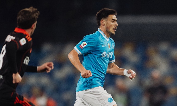 Елмас и Наполи елиминирани на пенали од Комо во Купот на Италија (ВИДЕО)