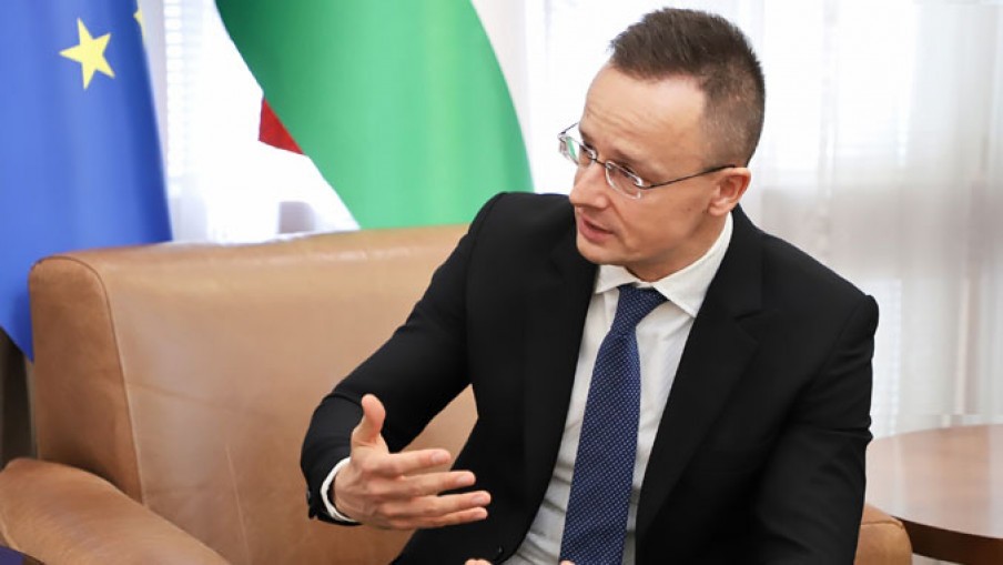 Унгарија поднесе барање за поништување на програмата на ЕУ што го брани увозот на руска енергија