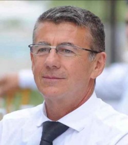 Денес роденден прославува Петар Георгиевски – Камиказа, легендарен музичар и еден од столбовите на домашната култура