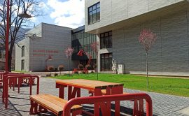 Ученик во ООУ „Киро Глигоров“ донел нож на час, мајката со писмена изјава ја презела одговорноста