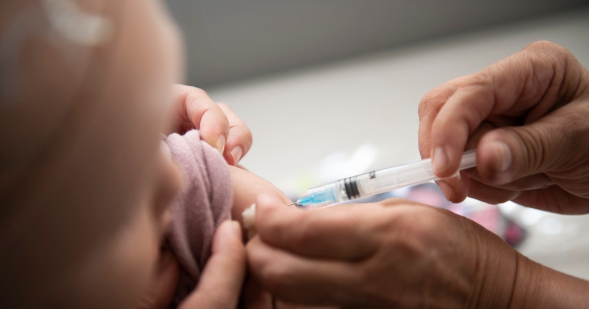 Сомневања што влијаат врз вакцинацијата на децата во Косово и регионот