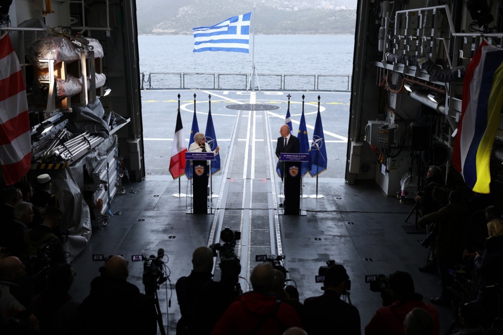 „Александар стигна до Индија, но се врати – време е да ветувањето да се оствари“, порача грчкиот министер говорејќи за сојузништво со Њу Делхи