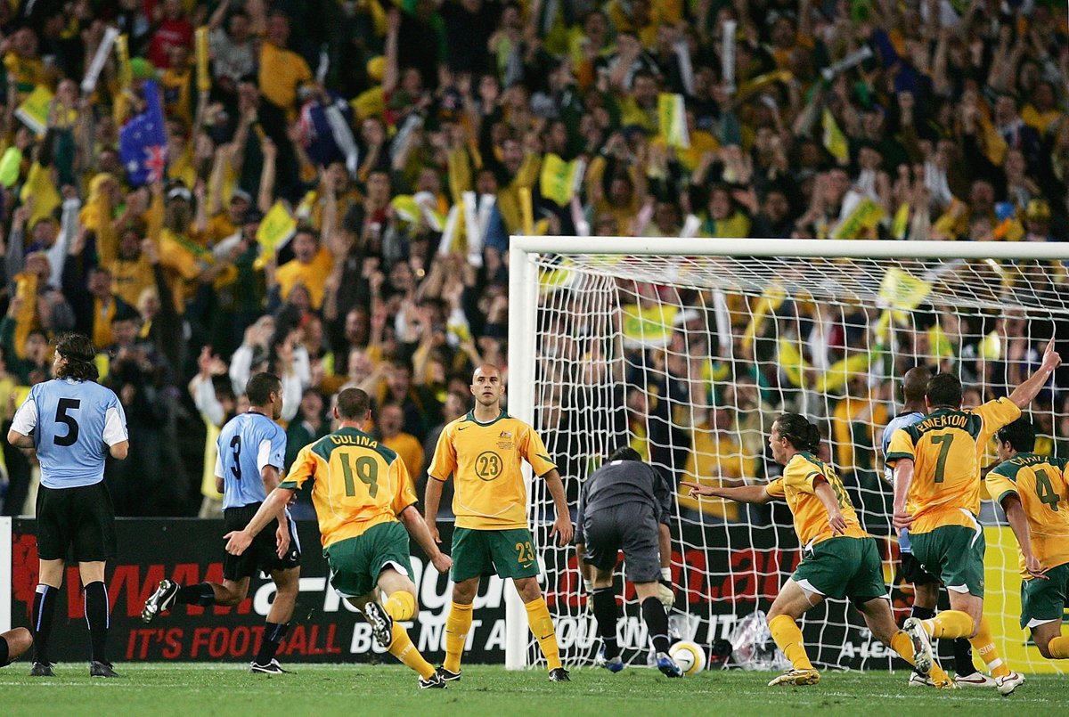 Лудница пред Мундијалот: Австралијци треба да платат 320 илјади долари за билети